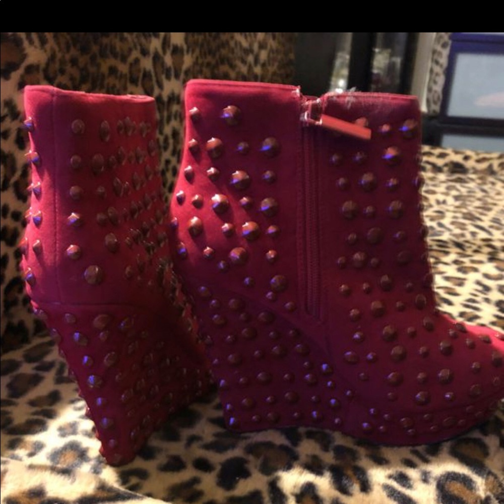 Brand new wedges